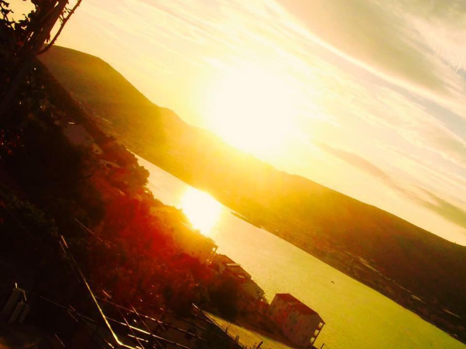 Apartment Sunset Trogir Ngoại thất bức ảnh